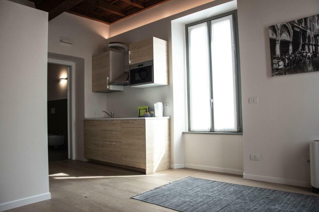 Residenza La Torre Διαμέρισμα Μάντοβα Εξωτερικό φωτογραφία